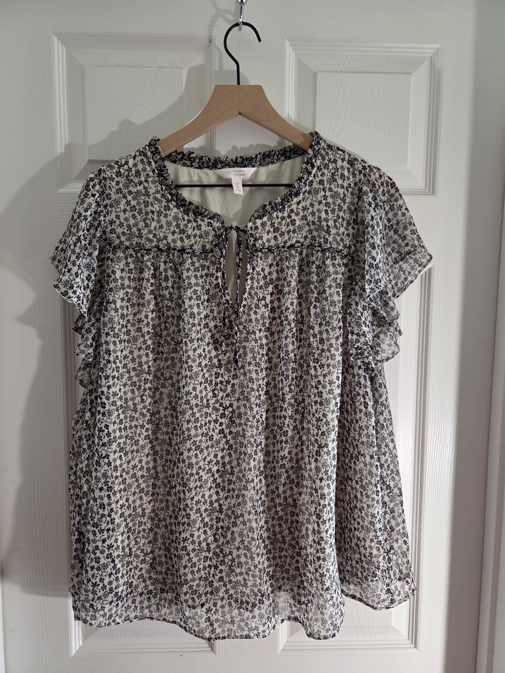 LC Lauren Conrad Black and Cream Floral Tie-Neck Ruffle Blouse